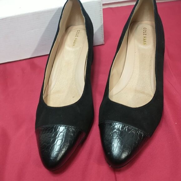 Cole Haan The Go-To Pump Women’s Size 9.5B Black Croc Leather / Suede Heels. - Picture 4 of 9